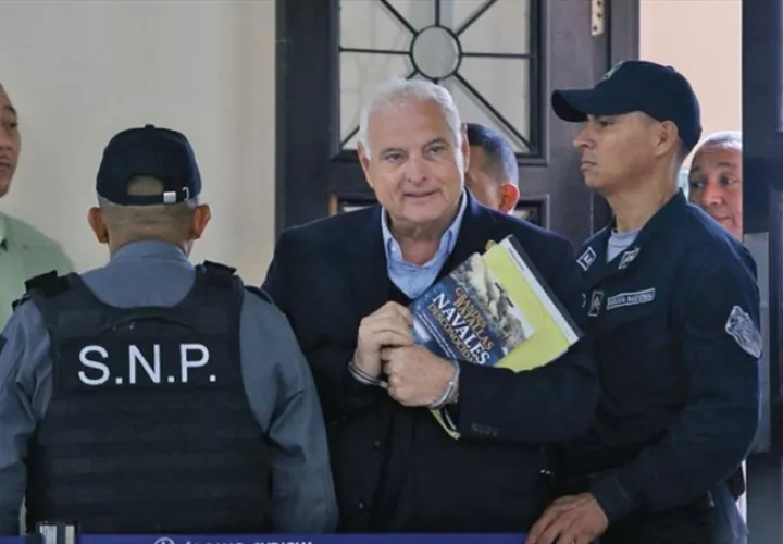 Amparo de garantías que fue presentado por parte de la fiscalía argumentando que el Tribunal de Juicio supuestamente estaba impidiendo su labor.