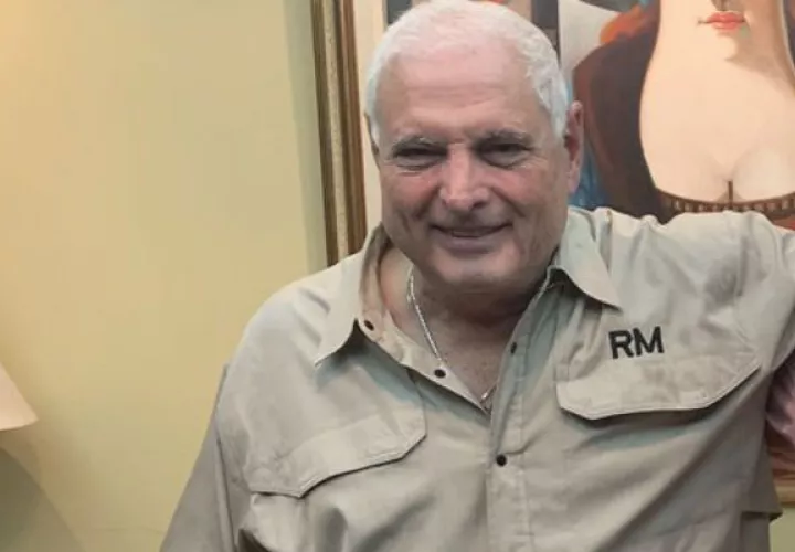El juicio oral del expresidete Ricardo Martinelli fue reprogramado para mañana.