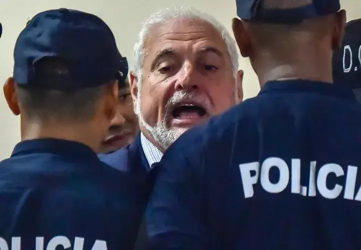 Impiden ingreso a El Renacer de medicinas para el corazón del expresidente Ricardo Martinelli. Foto: Panamá América.
