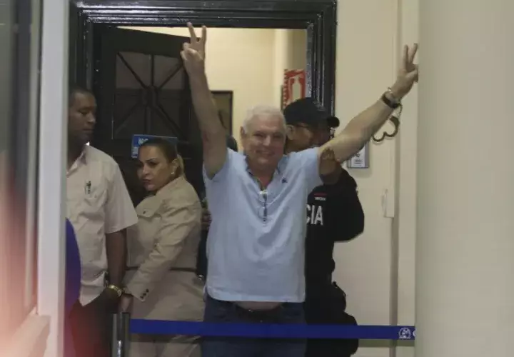 Ricardo Martinelli ha acusado al gobierno de Juan Carlos Varela de persecución política. Archivo