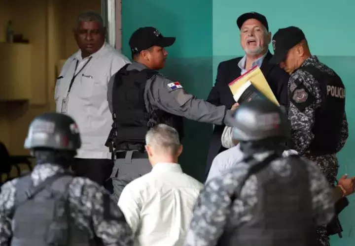 Ricardo Martinelli ha indicado que  está siendo víctima de un proceso político. EFE