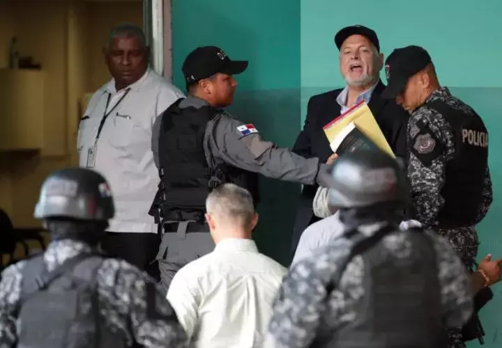 Ricardo Martinelli ha manifestado que está dispuesto a demostrar su inocencia dentro de este proceso que se le sigue. Efe