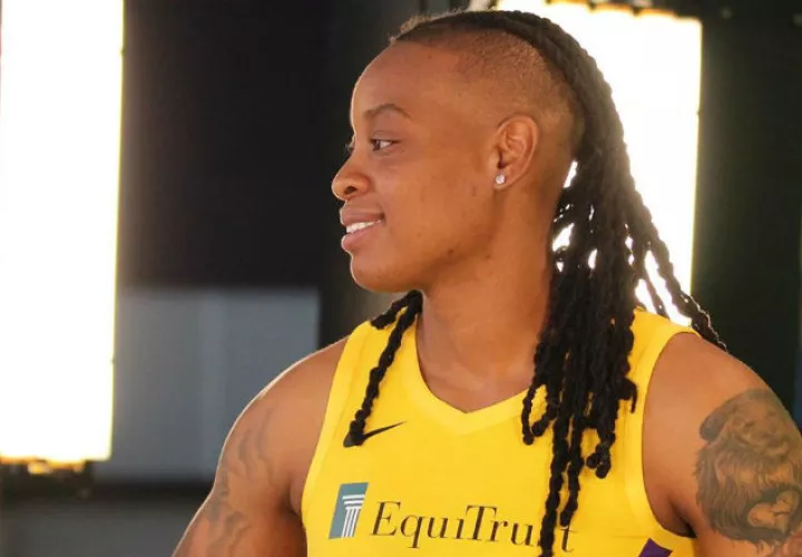 Riquna Williams Foto @la_sparks