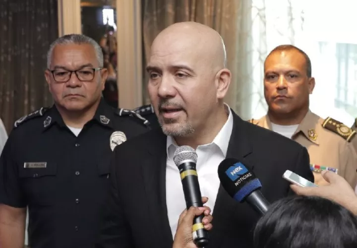 Rolando Mirones aboga por que se devuelva la figura de los corregidores.