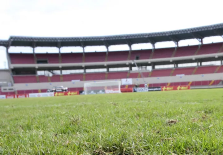Rommel Fernández Foto Anayansi Gamez