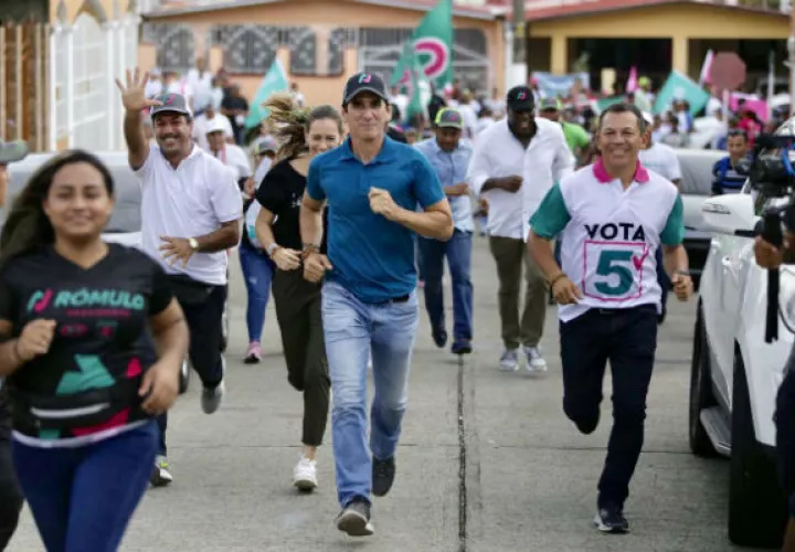 Rómulo Roux se comprometió a ser un presidente que se mantendrá trabajando por los panameños.
