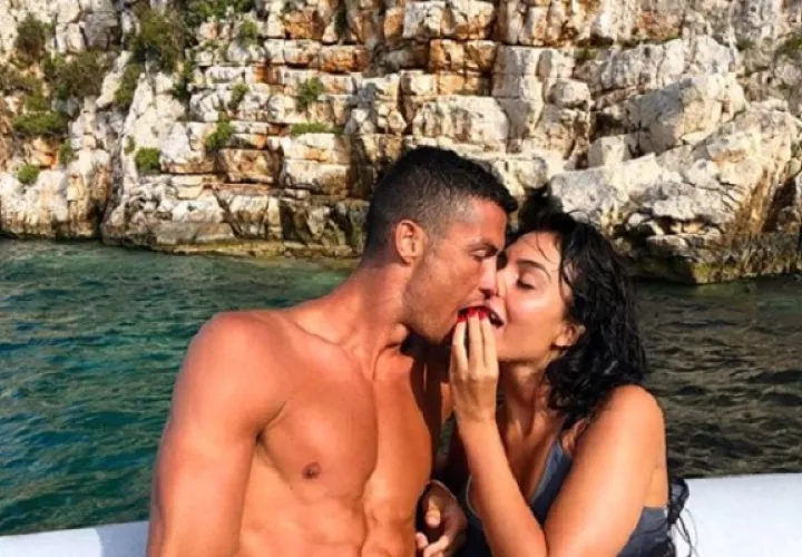 La pareja ha formado una sólida familia.