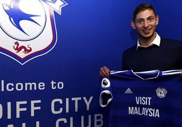 Emiliano se convirtió en el fichaje más caro en la historia del Cardiff.