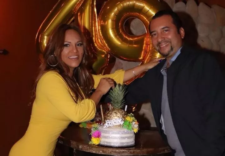 Sandra Sandoval festejó junto a su familia. Foto: Instagram Sandra Sandoval