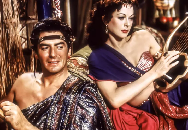 'Sansón y Dalila'. El amor cegó a Sansón. Derrumbó el templo y  murió junto a 3, 000 filisteos. 'www.cineforever.com/'