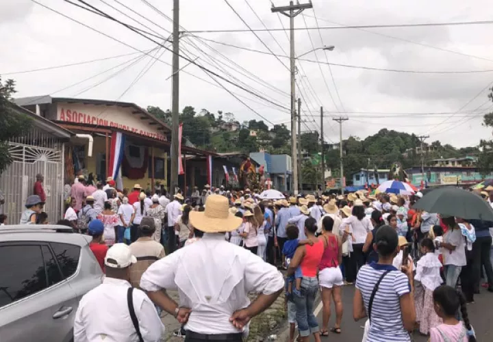 santenos-sm-pa2.jpg