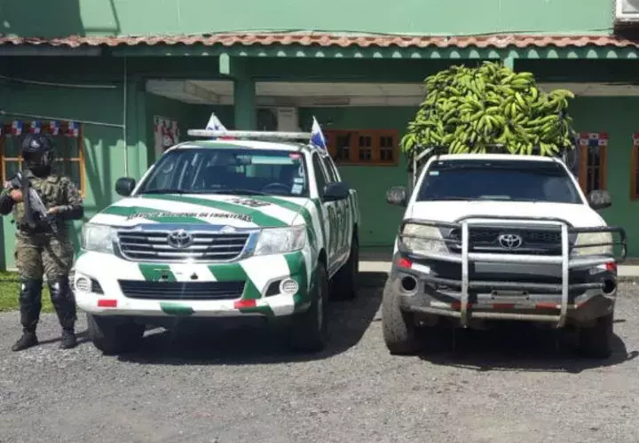 Senafront decomisa pik-up repleto de plátanos como parte del operativo 'Operación Escudo'. Foto: Senafront.
