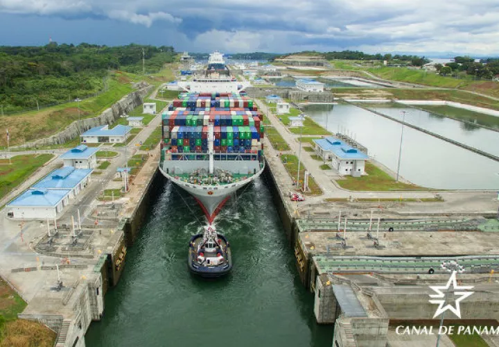 El Canal calcula que las restricciones de calado de este año le provocaran unas pérdidas de $15 millones. Foto: Canal de Panamá.