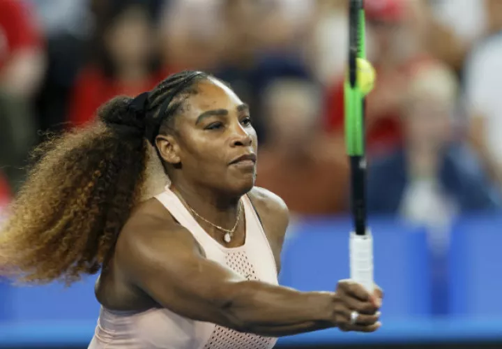 Serena Williams durante un partido en la Copa Hopman Foto AP