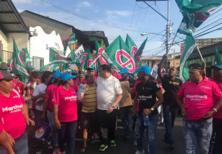 El equipo de campaña de Ricardo Martinelli está consciente de la necesidad de estacionamientos en San Felipe y Santa Ana.
