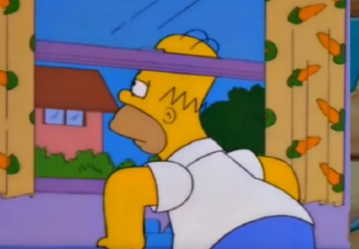 Homero llamando a Milhouse. 