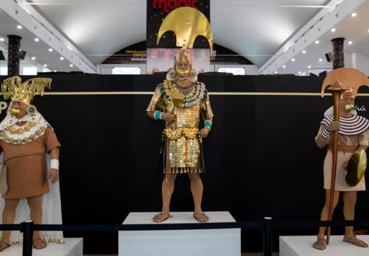 "Sipán: Misterio y esplendor en el norte del Perú". 