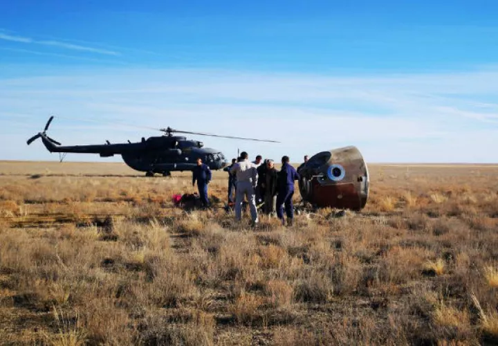 La cápsula cayó en una llanura a 450 km al noreste de Kazakhstan. Foto: AP.