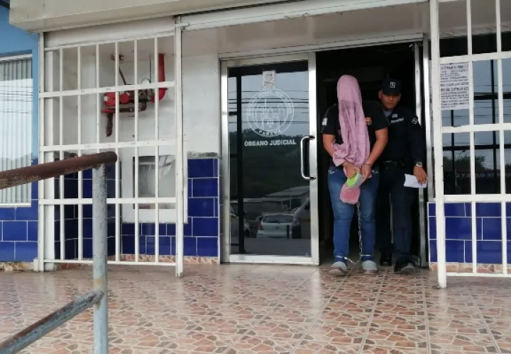 Luciel Amir Bethancourt fue aprehendido luego de acudir al Ministerio Público (MP) para informar del supuesto robo del taxi que el conducía. Foto/Eric Montenegro