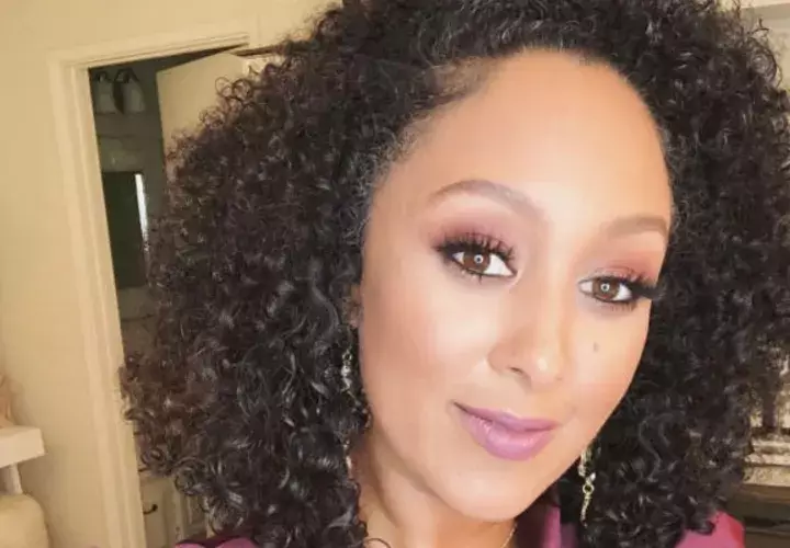  Tamera Mowry-Housley