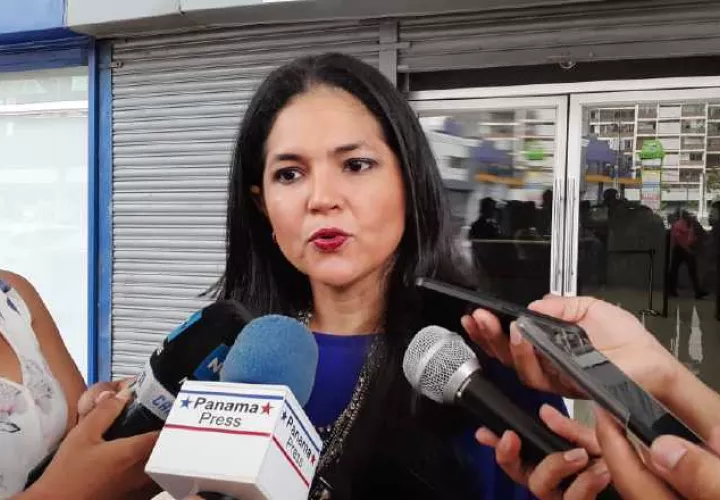 Tayra Barsallo, directora de la Autoridad Nacional de Aduanas. Foto de Víctor Arosemana.