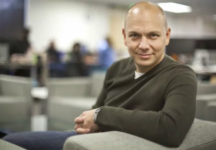 Tony Fadell inició Nest en el 2010, a los 41. En pocos años, Google la compró en 3.2 mil millones de dólares. Foto/ Peter DaSilva para The New York Times.