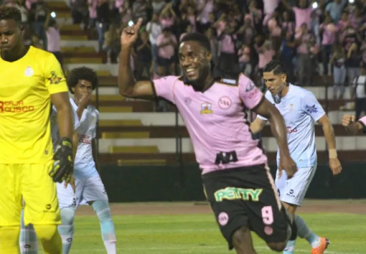 Luis Tejada.Foto:@sportboys
