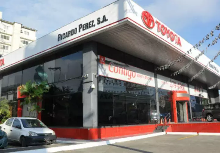 El  modelo Corolla es  uno de los tres vehículos más vendido en todo el mundo.