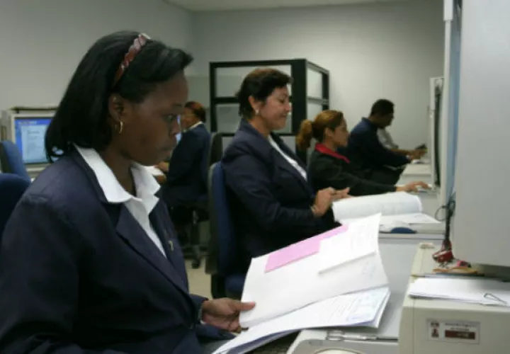 Tercerización de las empresas, aumenta la pobreza en Panamá