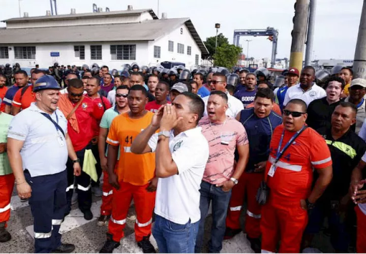 El beneficio lo recibirán aproximadamente 1,000 trabajadores, como parte de una compensación o reintegración. Foto/Tráfico Panamá
