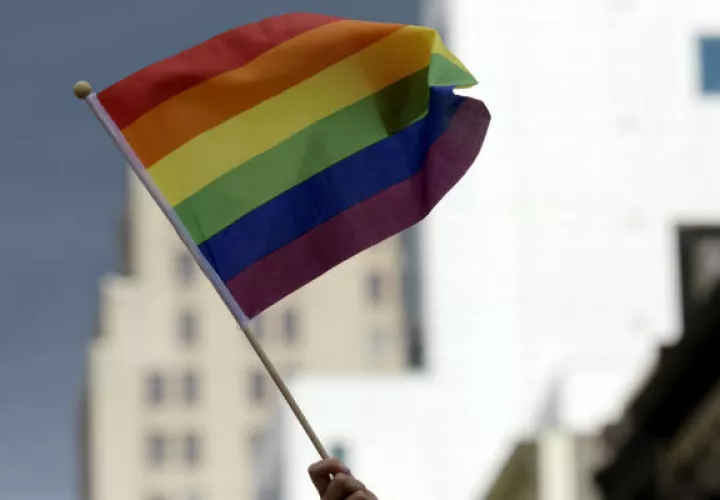 El Departamento de Defensa recalca que su política no es una prohibición de los transgénero en las Fuerzas Armadas.