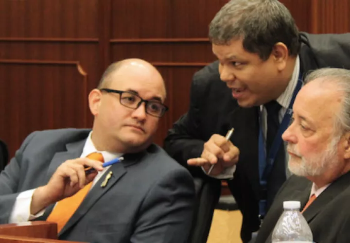 Los magistrados Alfredo Juncá y Eduardo Valdés Escoffery están en la mira de la población.