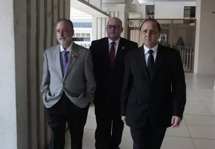 Eduardo Valdés Escoffery, Alfredo Juncá y Heriberto Araúz, magistrados del Tribunal Electoral. Archivo 