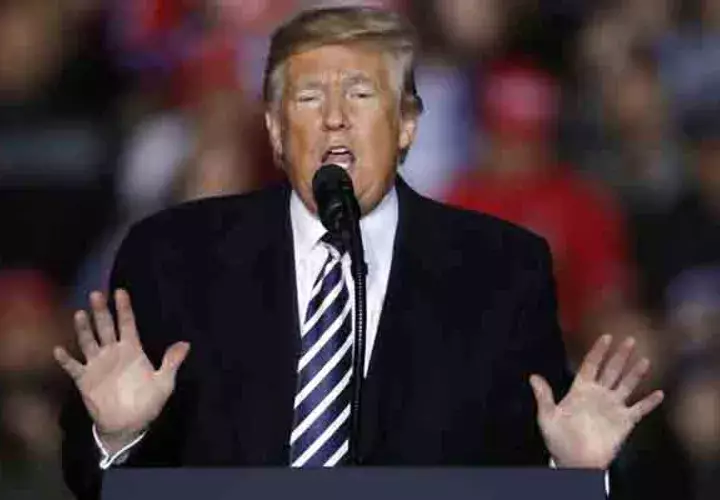 El presidente Donald Trump, ha rechazado la idea de que esté “sembrando el miedo” y aprovechando el asunto con propósitos políticos. FOTO/AP