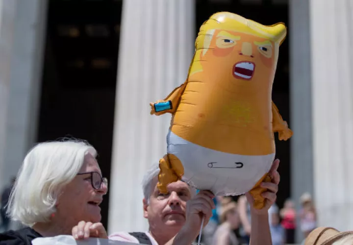 El globo infable "Bebé Trump" también será la atracción este 4 de julio. Foto: EFE.