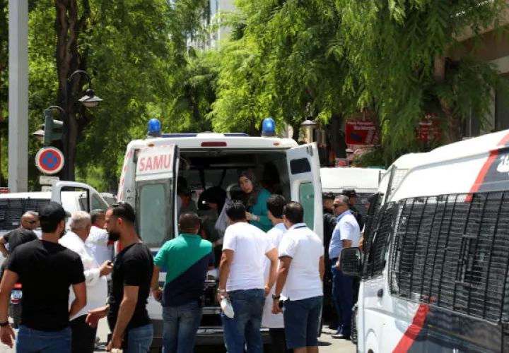  La televisión estatal ha informado de un tercer supuesto ataque en la ciudad balneario de Susa, uno de los principales centros de vacaciones en el país.