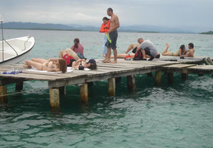 International Living resalta el clima tropical, cálido de Panamá.