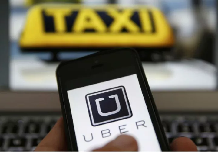  Decreto que permite el pago en efectivo de los servicios de transporte de lujo