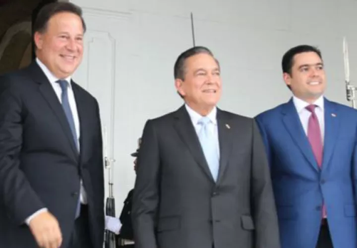 Las críticas del vicepresidente electo José Gabriel Carrizo han molestado al presidente Juan Carlos Varela.