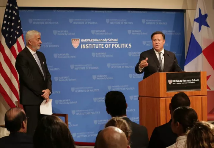 Presidente Juan Carlos Varela durante su intervención en la Universidad de Harvard. 