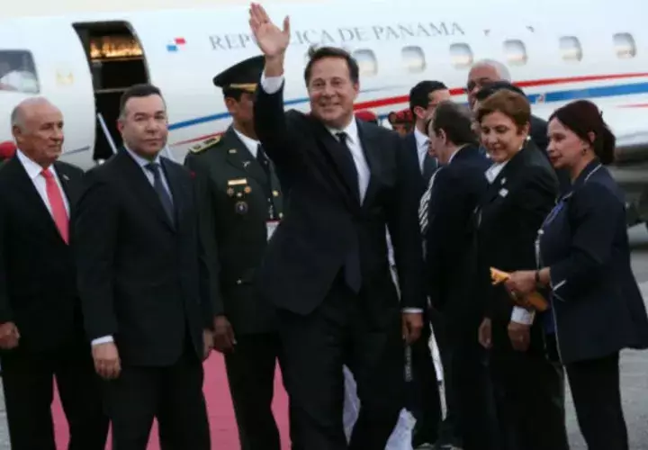 Juan Carlos Varela se fue de viaje al país sede del Parlamento Centroamericano. Foto: Archivo Panamá América.