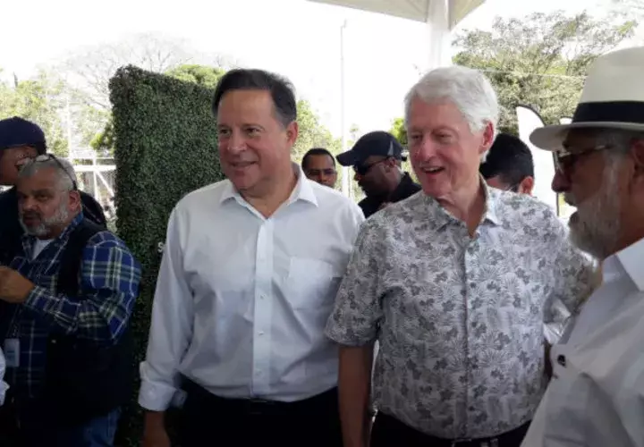 Bill Clinton, expresidente de EE.UU., estuvo en la inauguración. Foto: Mayra Madrid.