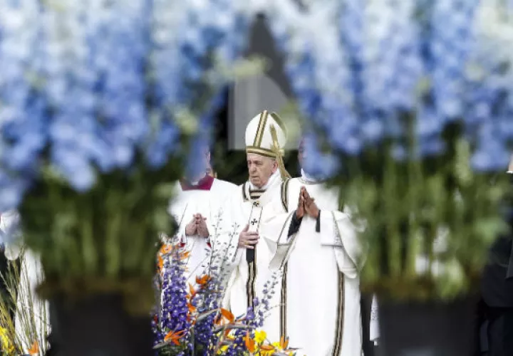  Jorge Bergoglio animó a continuar con los esfuerzos "para encontrar lo antes posible una solución pacífica y negociada en beneficio de todos los nicaragüenses".