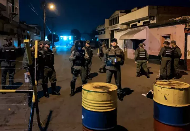 La mayoría desconocía la orden del Gobierno de Nicolás Maduro emitida anoche según la cual todos los puentes binacionales de Táchira deben permanecer cerrados hasta nuevo aviso.