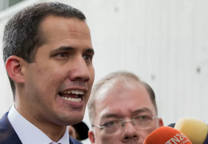 "Los Rastrojos" es una banda criminal heredera de las desmovilizadas Autodefensas Unidas de Colombia (AUC).