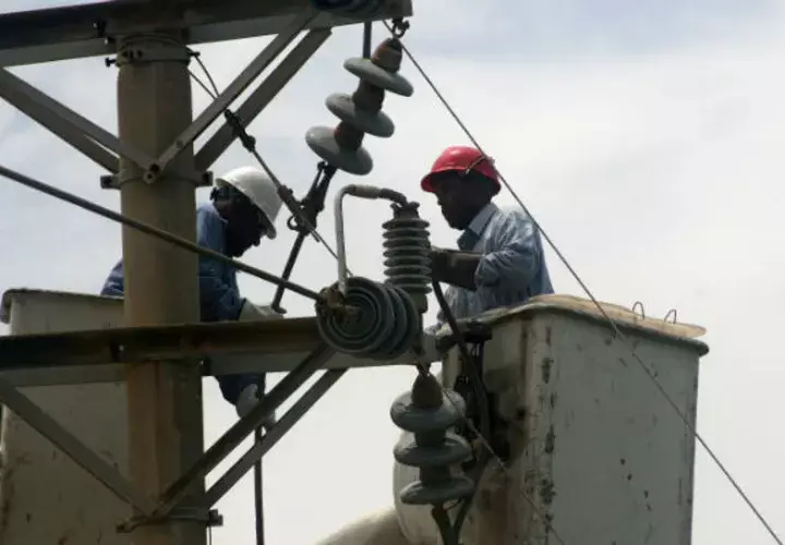 Hay un hospital que se fue 21 horas en la semana y que la planta eléctrica no funcionó