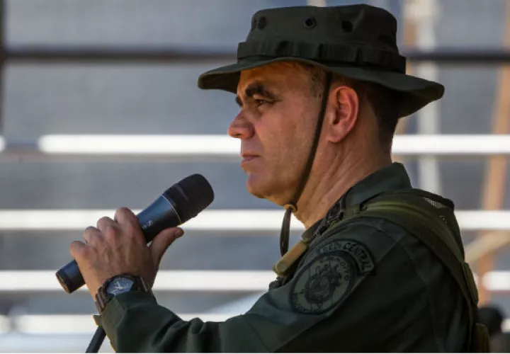 "Hemos presenciado (...) relatos, historia, de cada uno de los familiares que acuden a esta comisión para denunciar los atropellos, los vejámenes, las torturas físicas y mentales de los cuales son objeto estos oficiales, estos militares".