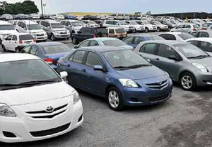 Las ventas en octubre totalizaron 4,096 unidades, con un derrumbe de 40.6%.