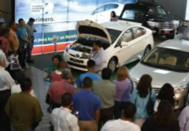 La venta de automóviles nuevos registró un -1.5 % entre enero y febrero de 2019.