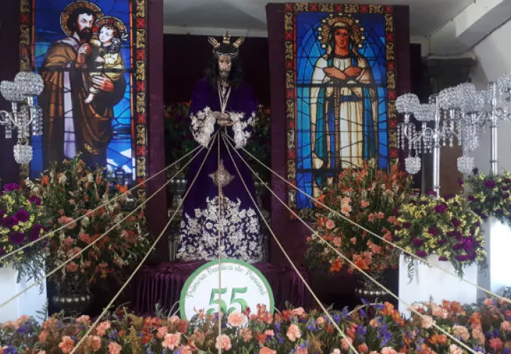 Las autoridades eclesiásticas han informado que se espera que lleguen más de 400 mil devotos este domingo en la gran procesión en Atalaya que se llevará a cabo este domingo.